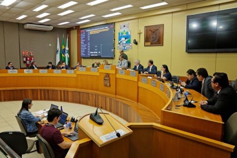 Câmara aprova programa de renegociação de dívidas com até 100% de desconto