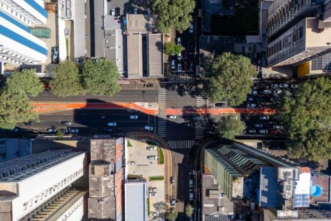 Com nova drenagem e ciclovia, Avenida JK é entregue totalmente revitalizada