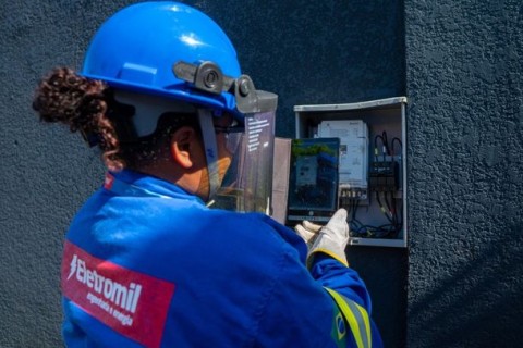 Eletromil inicia implantação da Rede Elétrica Inteligente em Foz do Iguaçu.