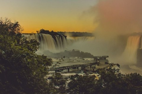 Parque Nacional do Iguaçu deve receber 35 mil pessoas no feriadão de Páscoa.