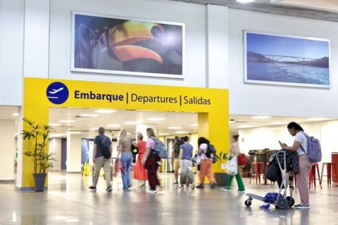 Mais de 1,3 milhão de passageiros passam pelo Aeroporto de Foz em seis meses