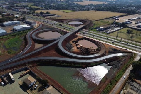 Perimetral Leste: BR-277 terá meia pista bloqueada a partir desta segunda-feira