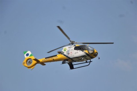 Helicóptero da Polícia Militar ajuda a prender traficante com 160 kg de maconha