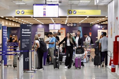 Aeroporto de Foz prevê alta de quase 20% no fluxo de passageiros no fim de ano