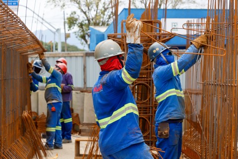 Semana da volta do feriado tem 22,5 mil vagas de emprego no Paraná.