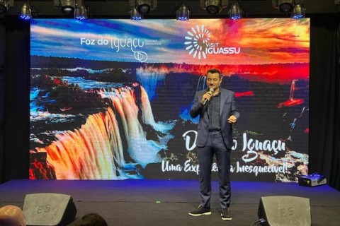 Em Foz do Iguaçu, 150 agentes de viagens participam da Convenção da Abreu.