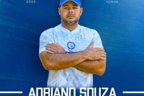 Adriano Souza está de volta ao comando técnico do Foz do Iguaçu FC