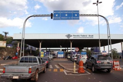 Fluxo no trânsito da Ponte da Amizade será alterado nesta sexta-feira (28).